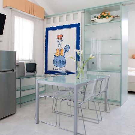 Hotel Eros Residence Cervia Buitenkant foto