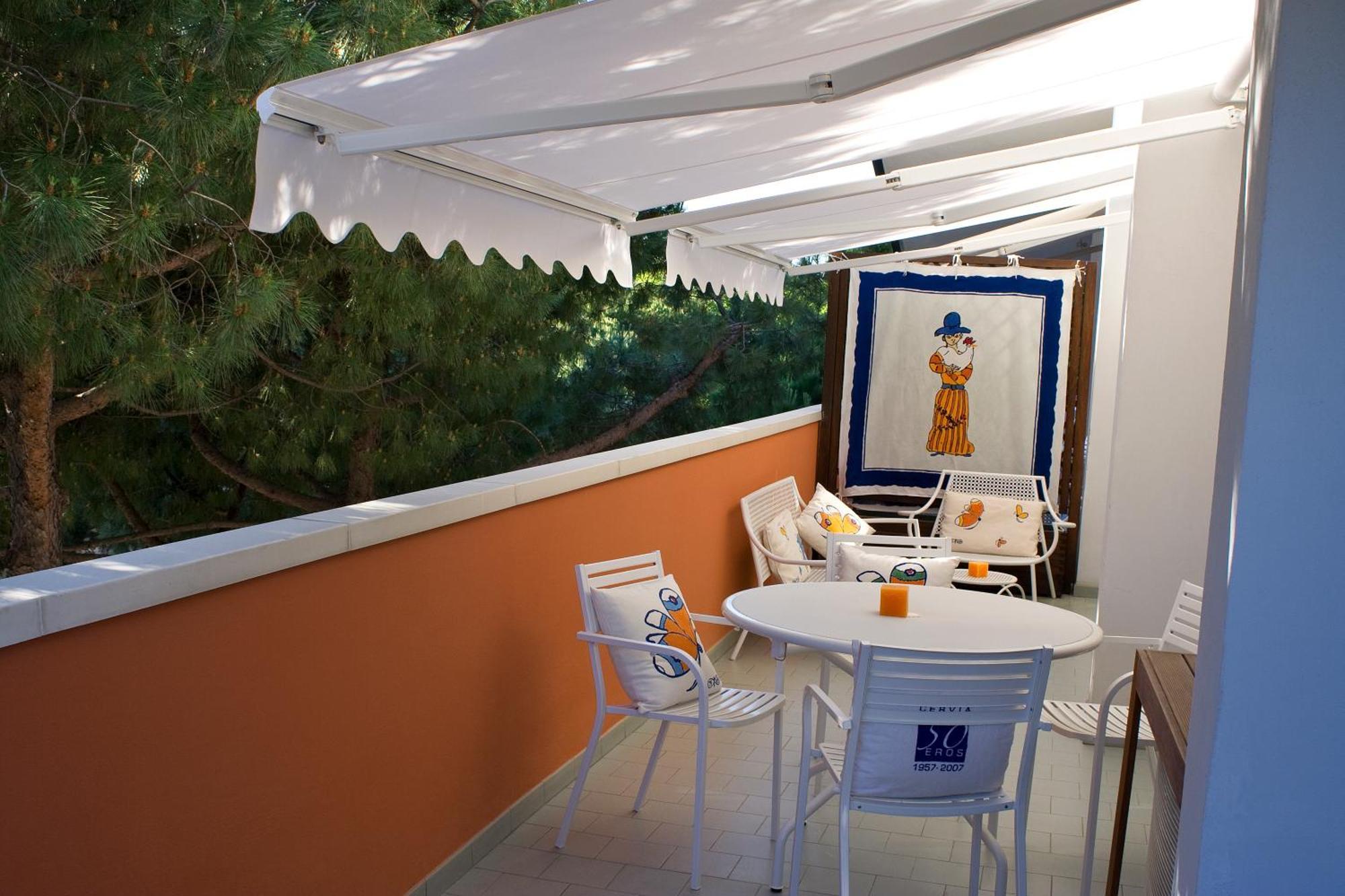 Hotel Eros Residence Cervia Buitenkant foto