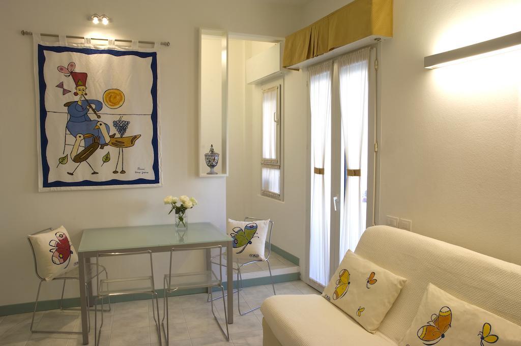 Hotel Eros Residence Cervia Buitenkant foto